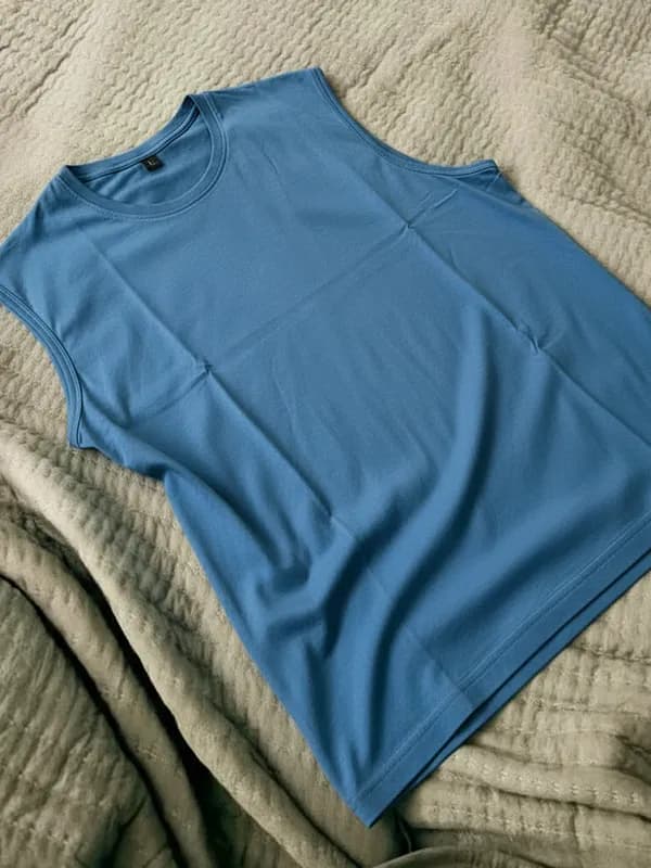 Mallard Blue Sleeveless Round-necks (regular)