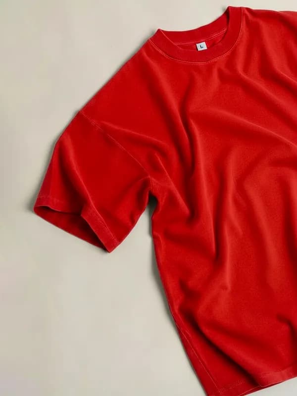 Risk Red Oversized T-shirts
